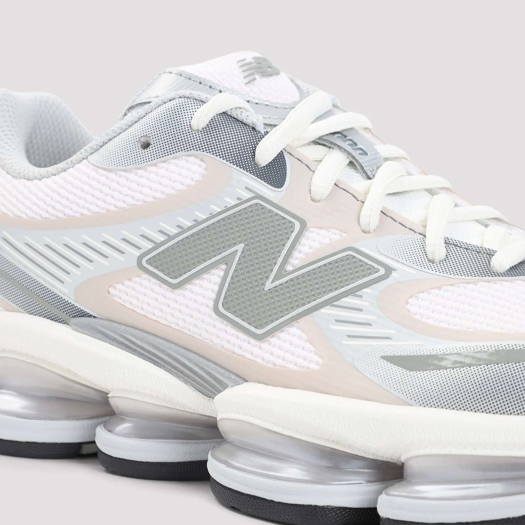 2000 SNEAKERS - Image 5