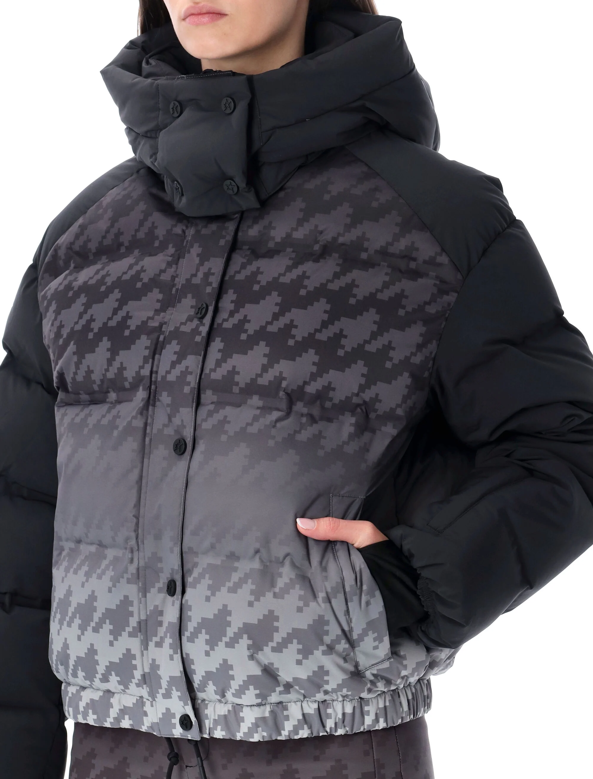 PERFECT MOMENT BLACK HOUNDSTOOTH MOMENT TECHNICAL PUFFER - Image 3