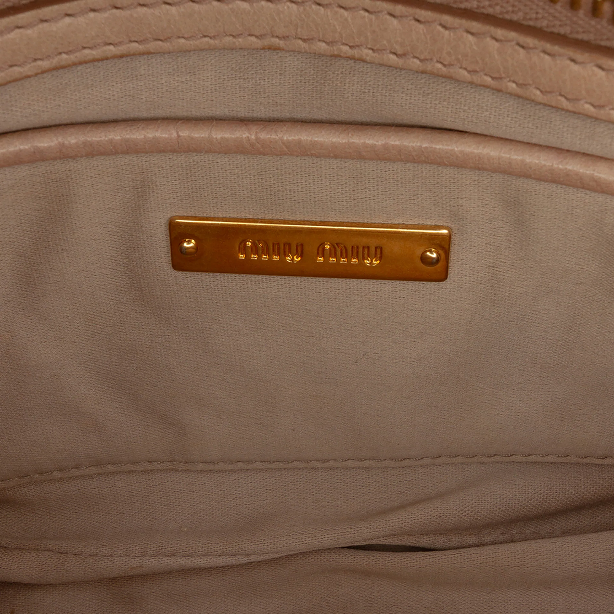 Quilted Leather Push Lock Flap - Image 6