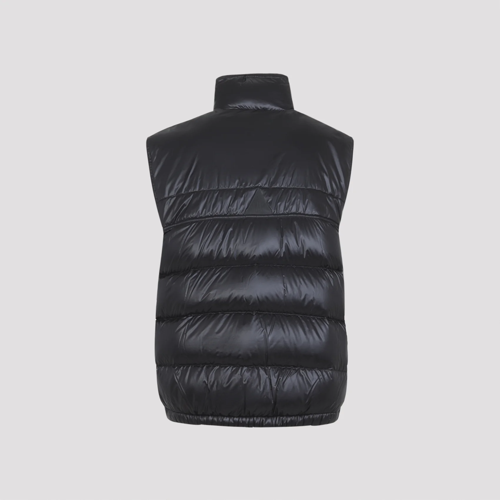 UYCHI VEST - Image 3